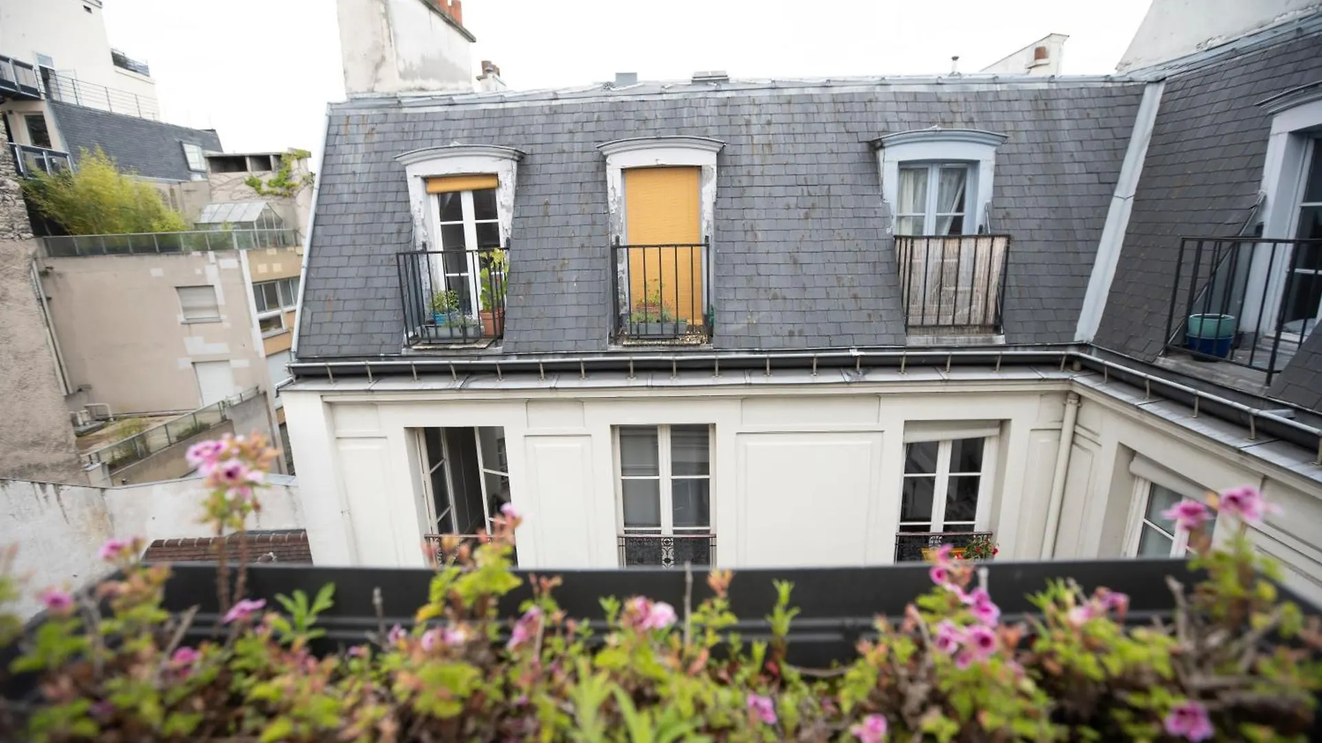 Pompidou 3, Rue Simon Le Franc - 4 Places * Paris